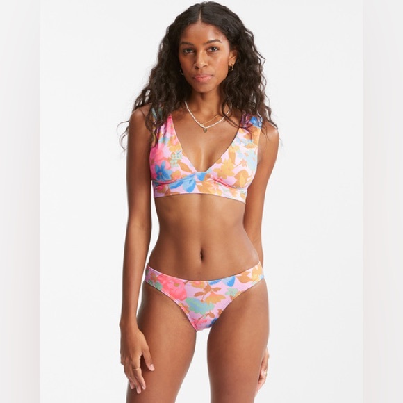 Billabong 🌼 Lilac Floral Tropical Plunge Bikini Top | Lowrider Bottoms 💕🌴 - Picture 1 of 12